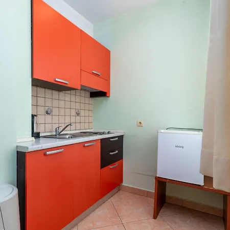 Aparthotel Ani