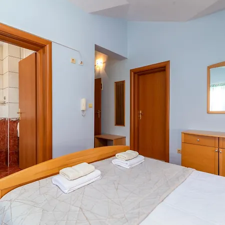 Ani Aparthotel Trogir